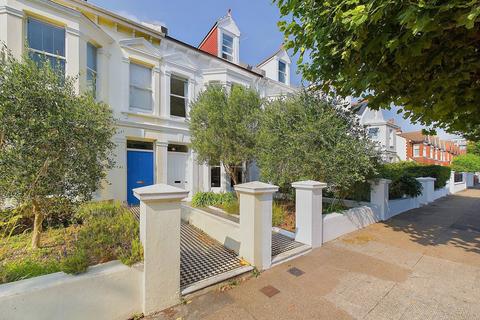 4 bedroom terraced house to rent, Walsingham Road, Hove, BN3 4FF