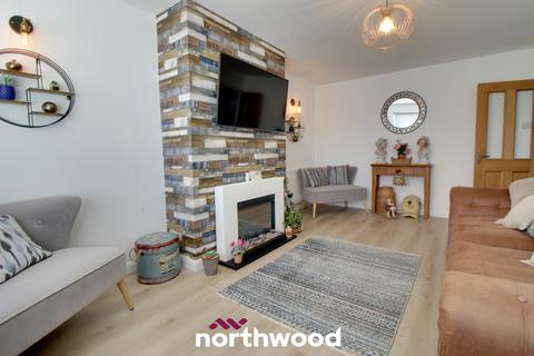 Fairfields Trundle Lane, Fishlake, Doncaster, DN7 5LN