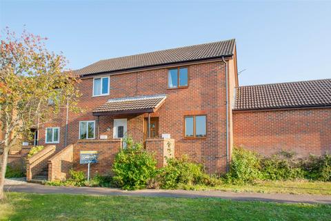 2 bedroom end of terrace house for sale, Hempstead Road, Haverhill CB9