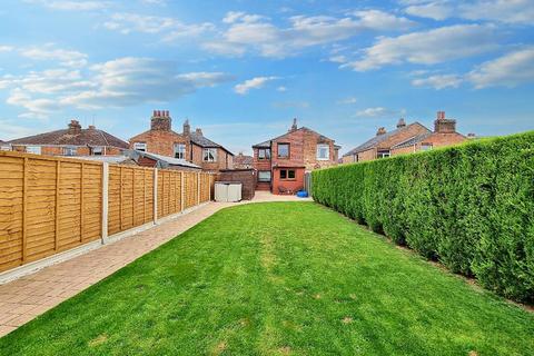 3 bedroom semi-detached house for sale, Park Avenue, Spalding