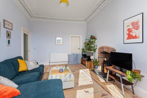 2 bedroom flat for sale, 252/4 Portobello High Street, Portobello, EH15 2AT