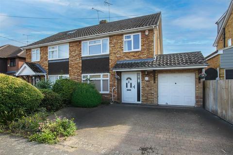 3 bedroom semi-detached house for sale, Peartree Lane, Doddinghurst, Brentwood