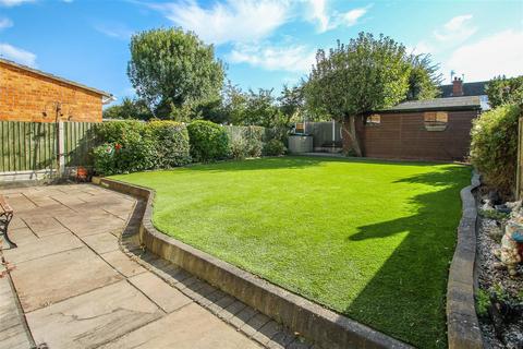 3 bedroom semi-detached house for sale, Peartree Lane, Doddinghurst, Brentwood