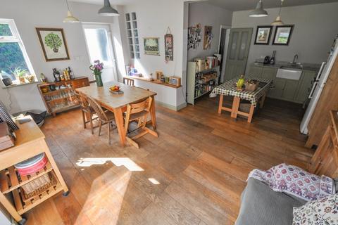 4 bedroom chalet for sale, Oakley Hill, Wimborne, BH21