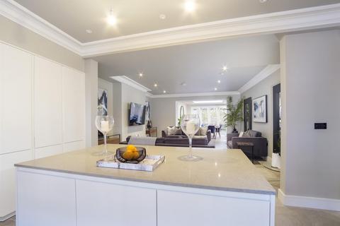 Flat 1, Bootham House Bootham, York, YO30 7BZ