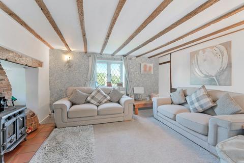 2, Garden Cottages Crowhurst Road, Crowhurst, Lingfield, RH7 6LY