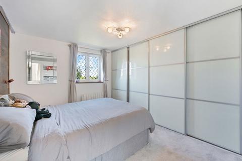 2, Garden Cottages Crowhurst Road, Crowhurst, Lingfield, RH7 6LY