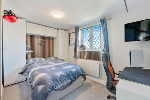 2, Garden Cottages Crowhurst Road, Crowhurst, Lingfield, RH7 6LY