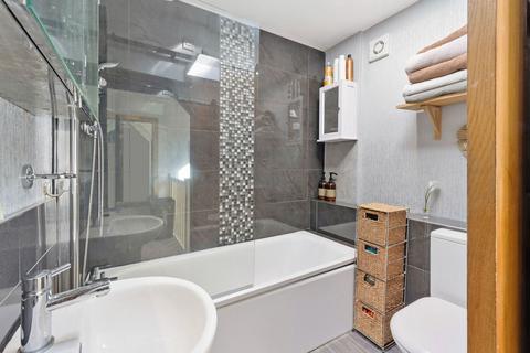 2, Garden Cottages Crowhurst Road, Crowhurst, Lingfield, RH7 6LY