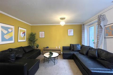 4 bedroom house to rent, New England Street, Brighton