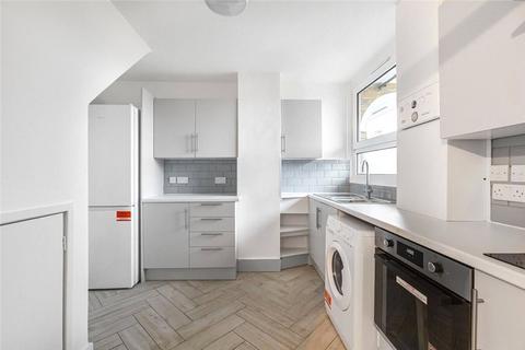 Kingsgate Estate, Tottenham Road, London, N1