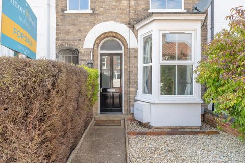 3 bedroom terraced house for sale, Caernarvon Road, Norwich