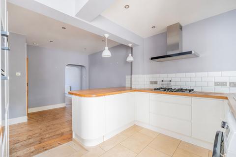 41 Caernarvon Road, Norwich, NR2 3HZ