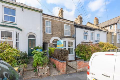 3 bedroom terraced house for sale, Caernarvon Road, Norwich