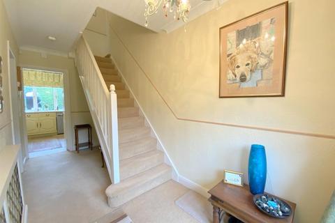 undefined, Louth Road, Holton-Le-Clay, Grimsby