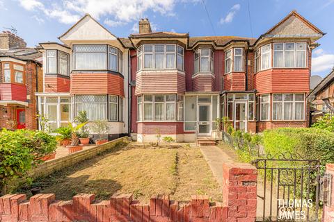 3 bedroom terraced house for sale, Firs Lane, Palmers Green, N13