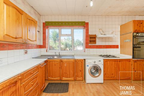 3 bedroom terraced house for sale, Firs Lane, Palmers Green, N13