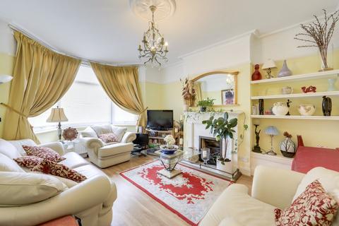 3 bedroom semi-detached house for sale, Bellingham Road, Catford, London, SE6