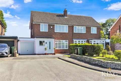 3 bedroom semi-detached house for sale, Evesham Road, Astwood Bank, Redditch