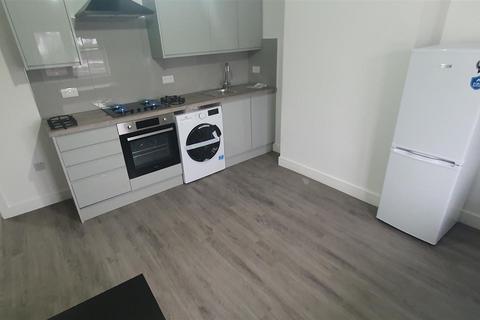 1 bedroom flat to rent, Whitchurch Road, Cardiff