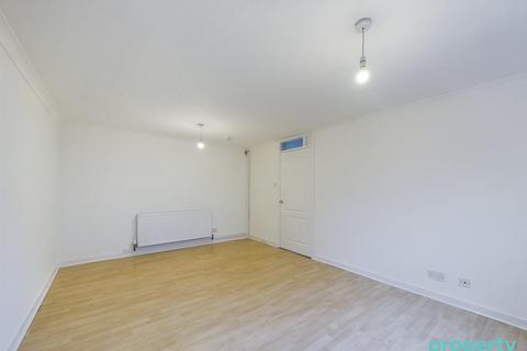 2 bedroom terraced house to rent, New Plymouth, East Kilbride, South Lanarkshire, G75