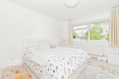 1 bedroom apartment to rent, Worcester Road Sutton SM2