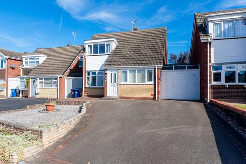 4 bedroom house for sale, Leafenden Avenue, Burntwood, WS7