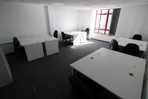 Office to rent, Uxbridge Road, Hayes