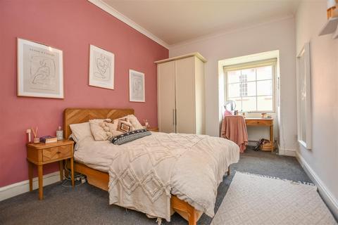 1 bedroom apartment for sale, West Hall, Beningfield Drive, Napsbury Park, St Albans