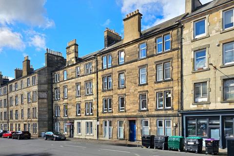 2 bedroom flat for sale, Waverley Park, Edinburgh EH8