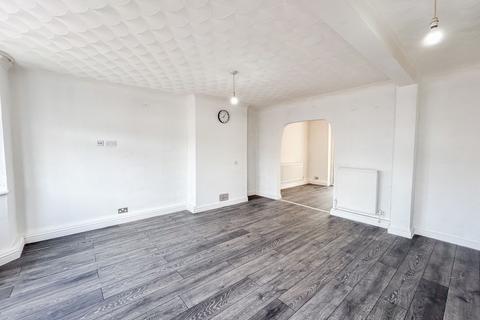 3 bedroom terraced house for sale, Greenmeadow Road, Newport, NP19