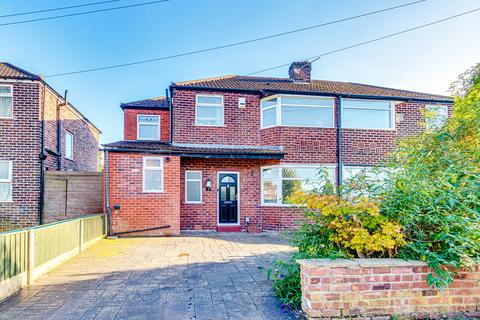 4 bedroom semi-detached house for sale, Aldermere Crescent, Flixton, Manchester, M41