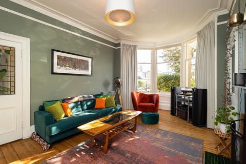 2 bedroom flat for sale, 93 Bellevue Road, Bellevue, Edinburgh, EH7 4DG