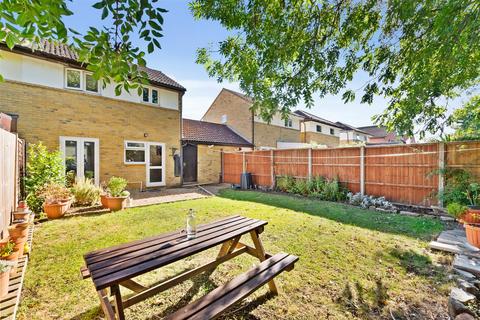 3 bedroom semi-detached house for sale, Tavelhurst, Milton Keynes MK8