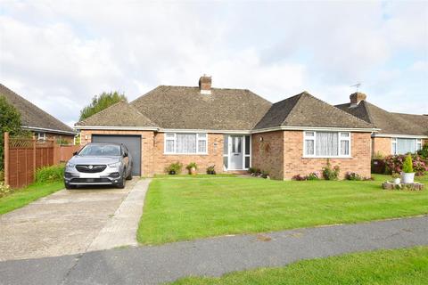 2 bedroom detached bungalow for sale, The Orchard, Broad Oak, Rye