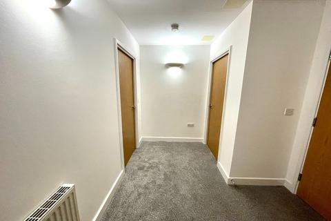 1 bedroom flat to rent, Tideham House, Merbury Close, West Thamesmead, London, SE28 0LW