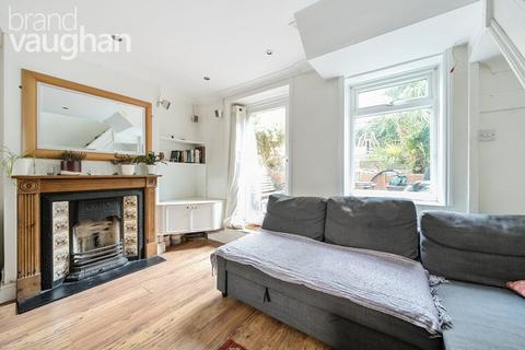 3 bedroom terraced house to rent, Lincoln Street, Brighton, East Sussex, BN2