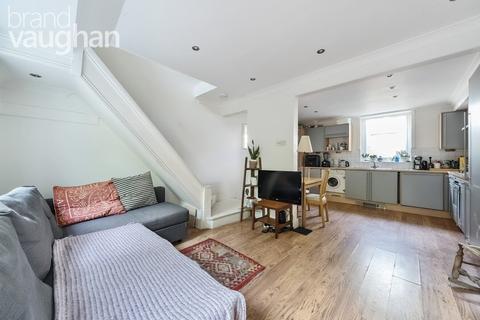 3 bedroom terraced house to rent, Lincoln Street, Brighton, East Sussex, BN2