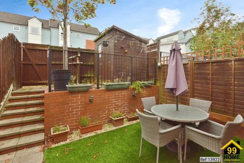 14 Bridge Hook Close, Wolverton Mill, Milton Keynes, MK12 5GQ