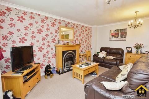 14 Bridge Hook Close, Wolverton Mill, Milton Keynes, MK12 5GQ