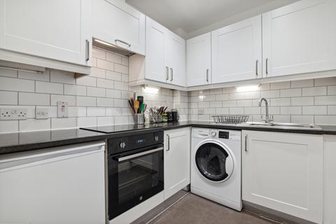 1 bedroom flat to rent, St. Matthew's Row, London