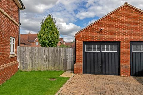 4 bedroom detached house for sale, The Green, Kings Park, St. Albans