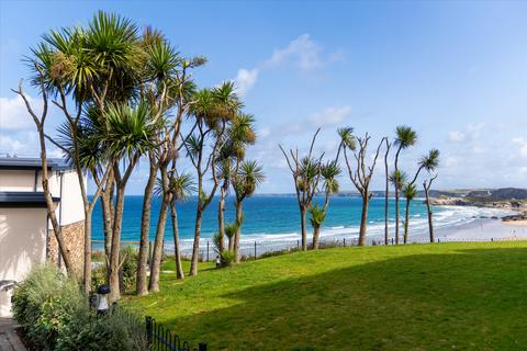 2 bedroom flat for sale, Gwel Trebarwith, Newquay, Cornwall, TR7