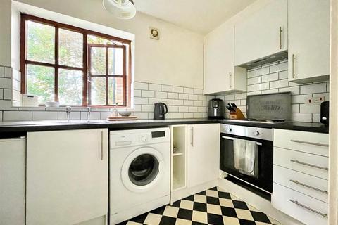 1 bedroom flat for sale, Granville Road, Sevenoaks