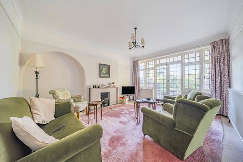 4 bedroom detached house for sale, The Drive, Esher, KT10