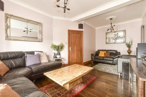 5 bedroom terraced house for sale, Wordsworth Avenue, London