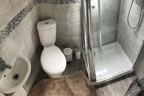 undefined, London Road, Dover CT17