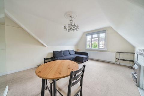 1 bedroom flat to rent, 206 Sheen Road, Richmond TW10