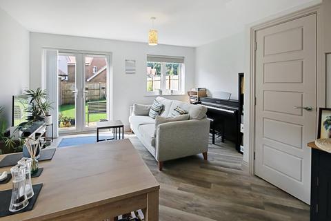 2 bedroom semi-detached house for sale, Mortain Road, Felbridge, East Grinstead, RH19