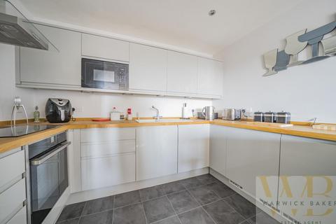 2 bedroom flat for sale, Emerald Quay, Shoreham-By-Sea